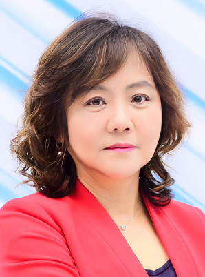 Lily Zou